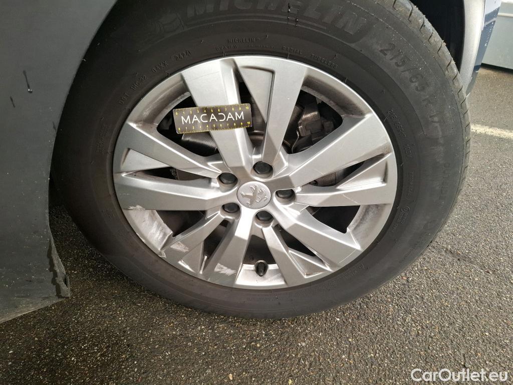  Peugeot  3008  Active Business 1.5 HDi 130CV E6d #1