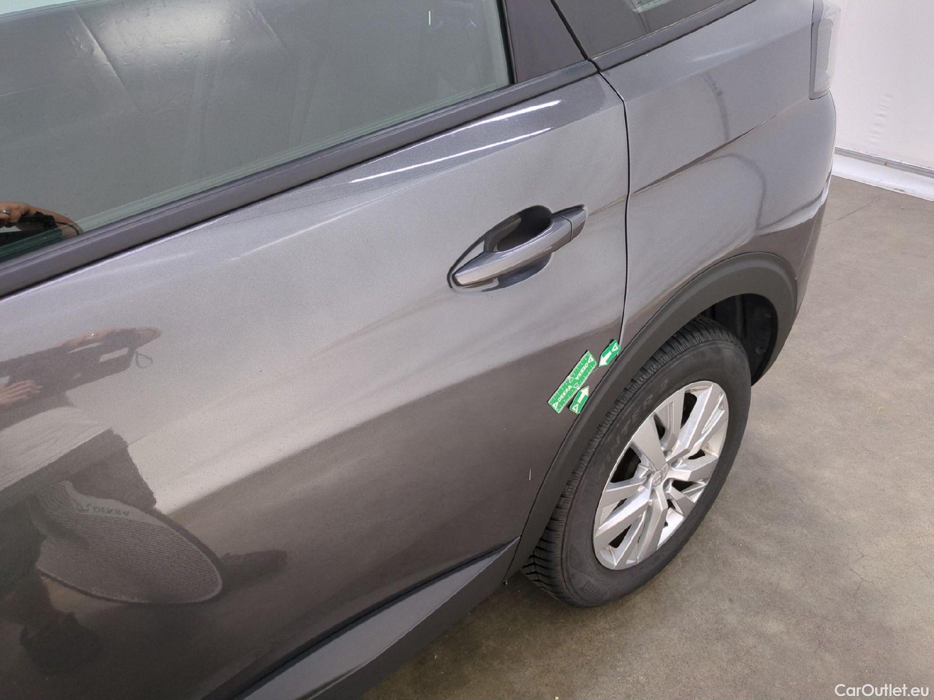  Peugeot  5008  Active Business 1.5 HDi 130CV BVA8 7 Sieges E6d #51