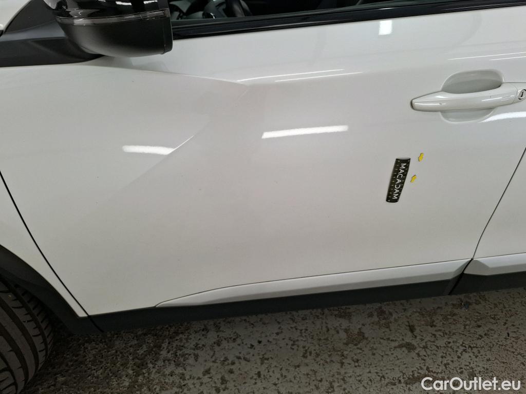  Peugeot  2008 PEUGEOT  / 2019 / 5P / Crossover BLUEHDI 130 S&S EAT8 GT PACK #10