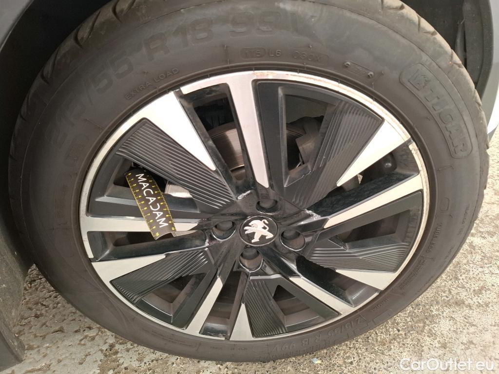  Peugeot  2008 PEUGEOT  / 2019 / 5P / Crossover BLUEHDI 130 S&S EAT8 GT PACK #5