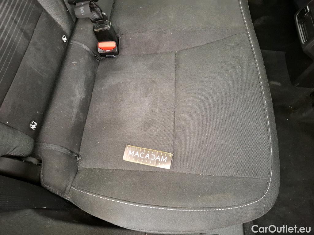  Renault  Captur  II Business 1.5 dCi 115CV BVM6 E6dT #37