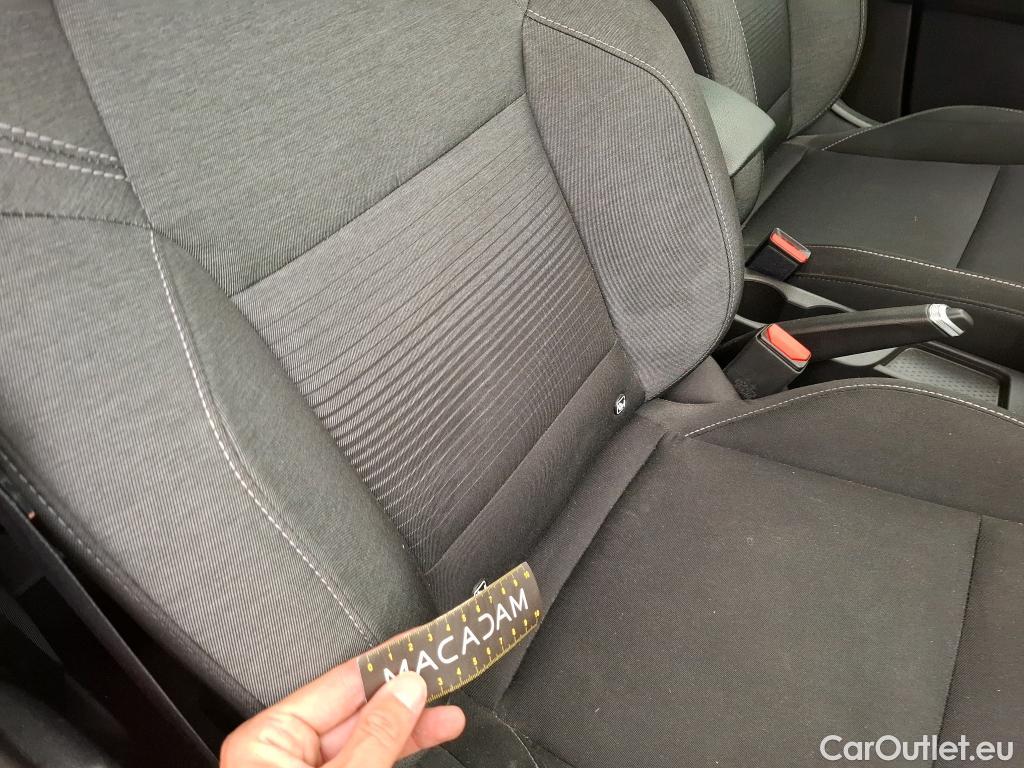  Renault  Captur  II Business 1.5 dCi 115CV BVM6 E6dT #34