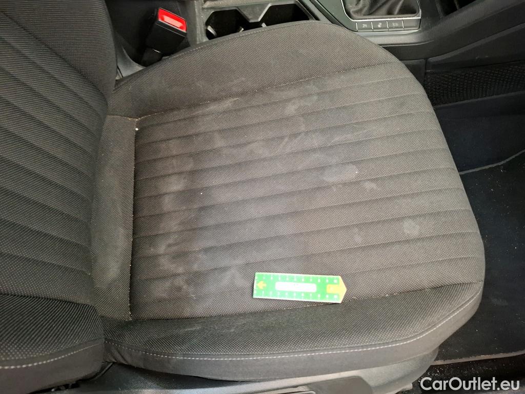  Volkswagen  Tiguan VOLKSWAGEN  Allspace / 2021 / 5P / SUV 2.0 TDI 150 DSG7 Life Business #14