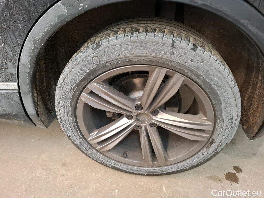  Volkswagen  Tiguan  Carat BMT 2.0 TDI 150CV BVA7 E6 #40