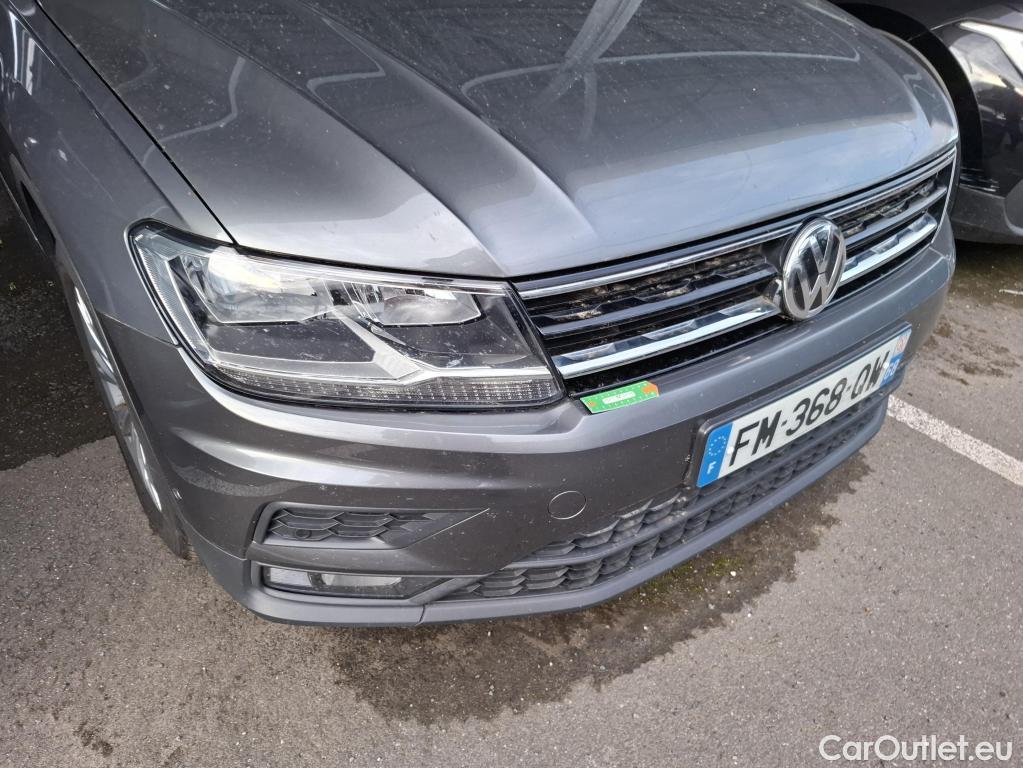  Volkswagen  Tiguan VOLKSWAGEN  / 2016 / 5P / SUV 2.0 TDI 150 DSG7 Confortline Business #11