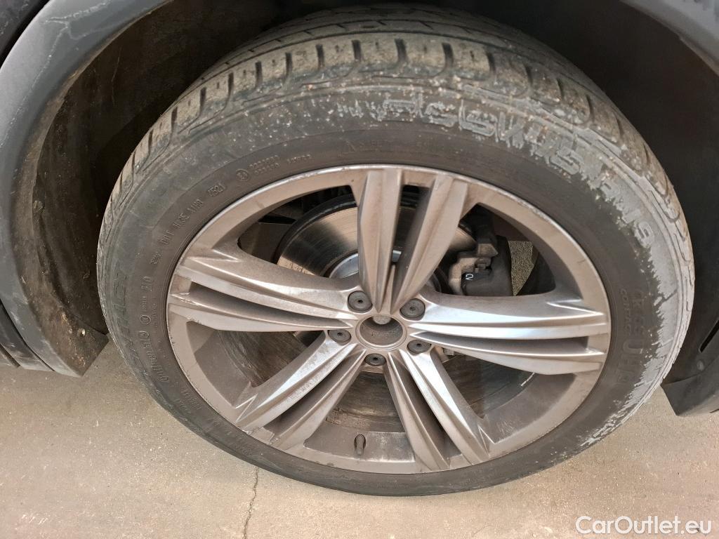  Volkswagen  Tiguan  Carat BMT 2.0 TDI 150CV BVA7 E6 #6