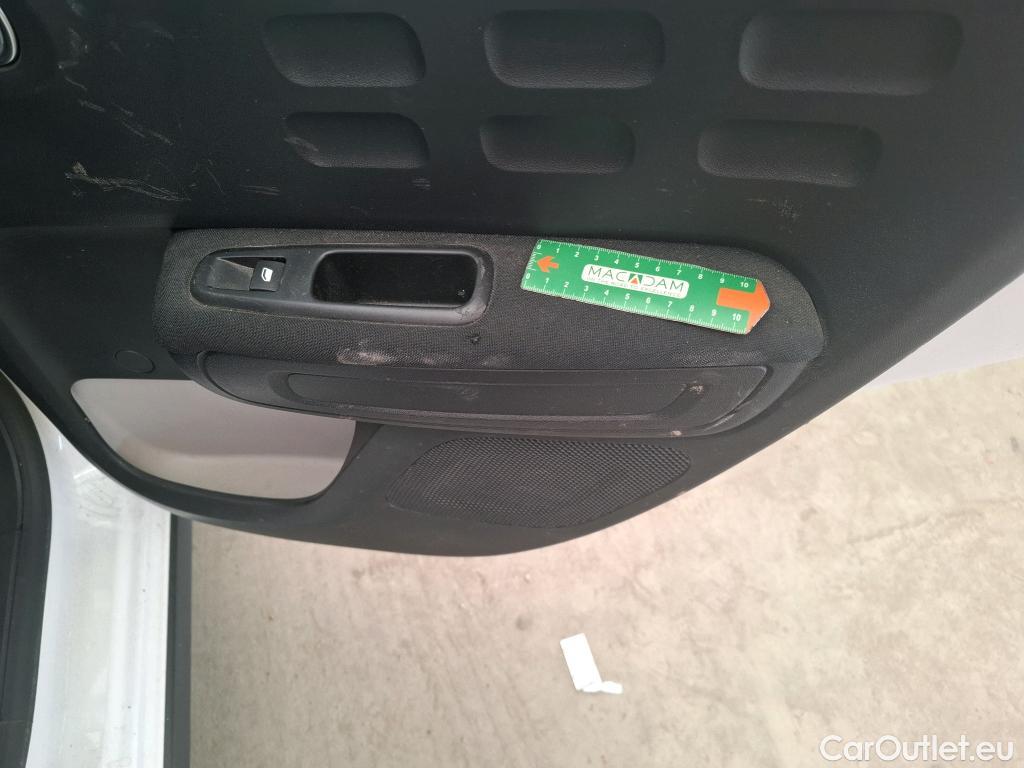  Citroen  C3  Société Feel Business R 1.5 BlueHDI 100CV BVM5 E6dT #16