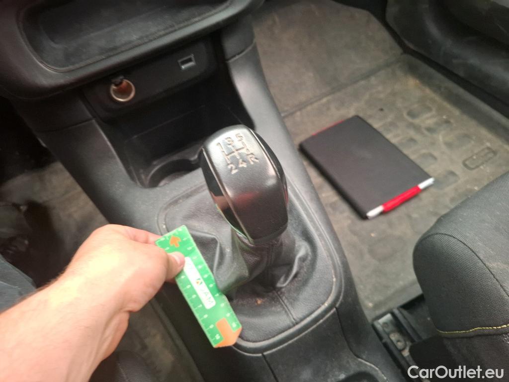  Citroen  C3  Société Feel Business R 1.5 BlueHDI 100CV BVM5 E6dT #48