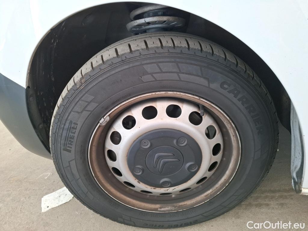  Citroen  Jumpy  Fourgon Club M 2.0 BlueHDi 120CV BVM6 E6dT #37