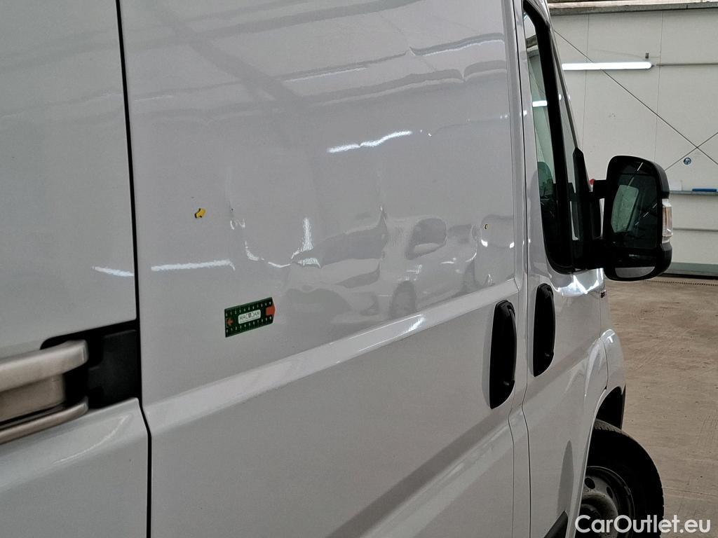  Fiat  Ducato FIAT  / 2014 / 4P / Fourgon tôlé 2.3 Multijet 160 3.3 L H2 Pro Lounge #7