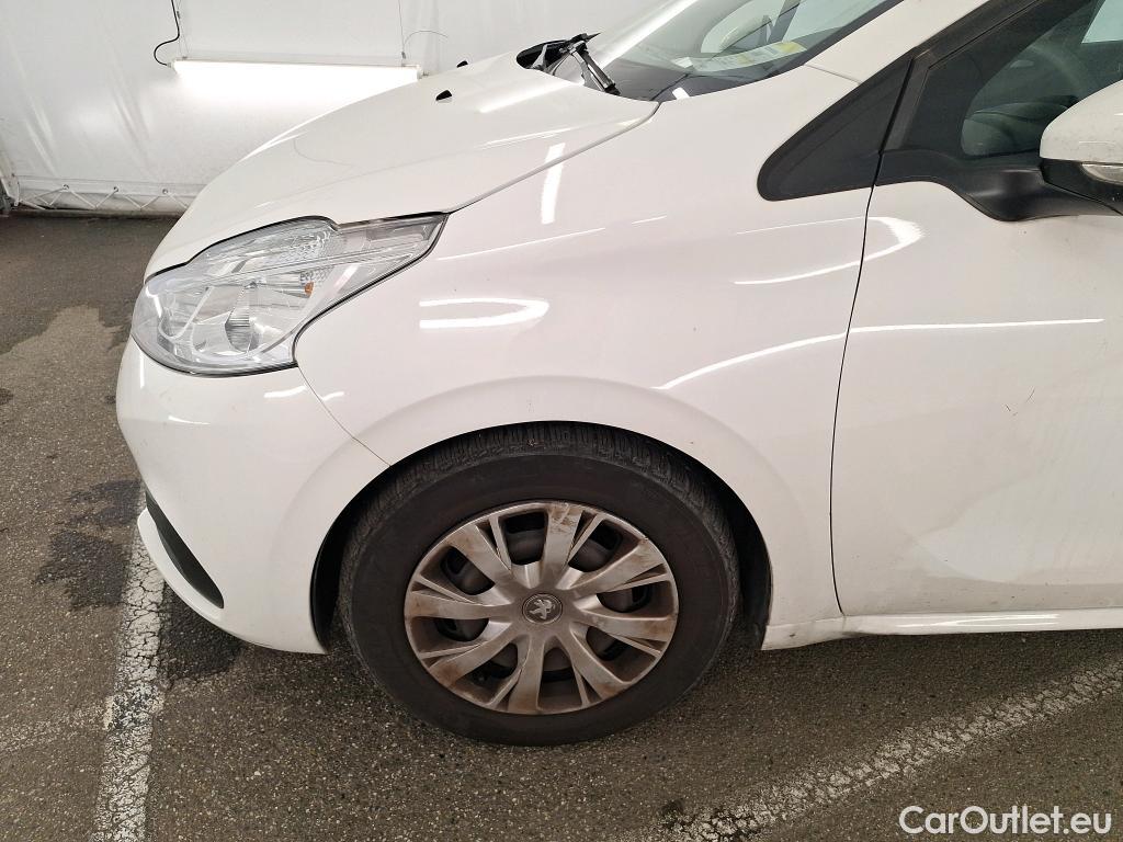  Peugeot  208  Affaire Premium Pack 1.6 HDi 75CV BVM5 E6 #37