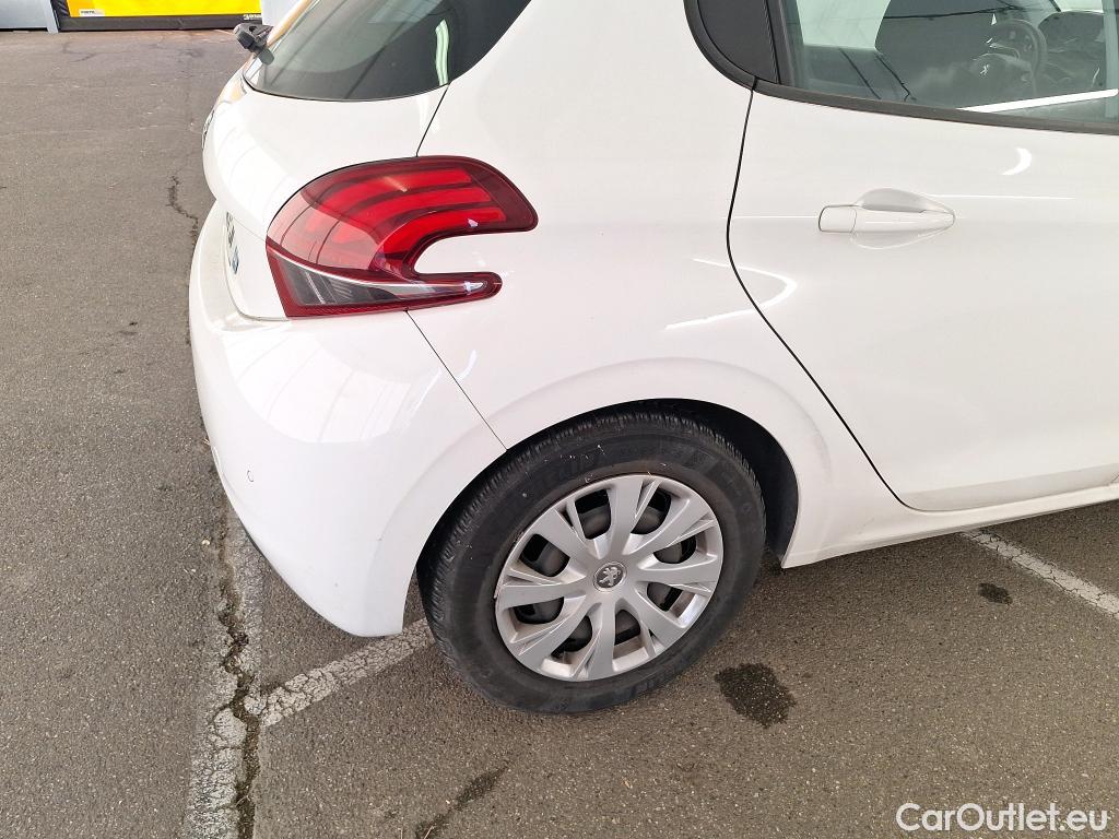  Peugeot  208  Affaire Premium Pack 1.6 HDi 75CV BVM5 E6 #27