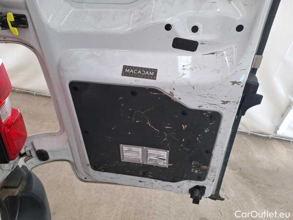  Citroen  Jumpy  M driver 1.5 BlueHDi 120CV BVM6 E6dT #19