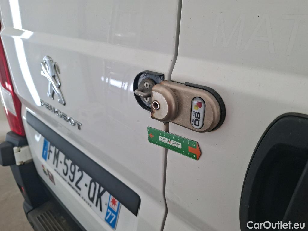  Peugeot  Boxer PEUGEOT  / 2014 / 4P / Fourgon tôlé BlueHDi S&S 140 S&S ASPHALT 333 L2H2 #46