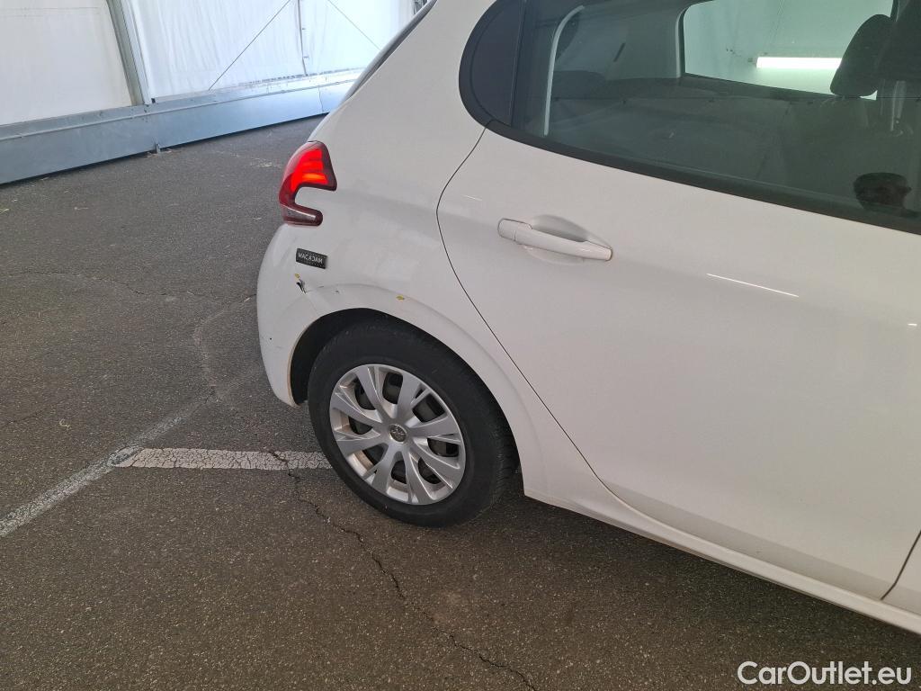  Peugeot  208  Affaire Premium Pack 1.6 HDi 75CV BVM5 E6 #51