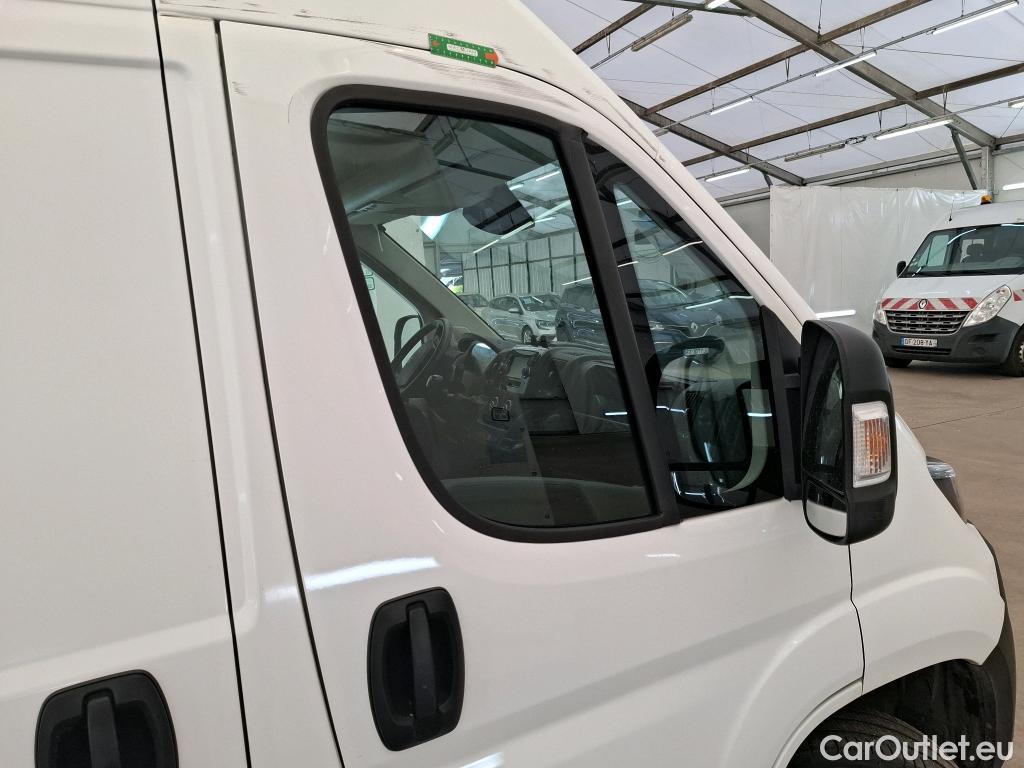  Peugeot  Boxer PEUGEOT  / 2014 / 4P / Fourgon tôlé BlueHDi S&S 140 S&S ASPHALT 333 L2H2 #92