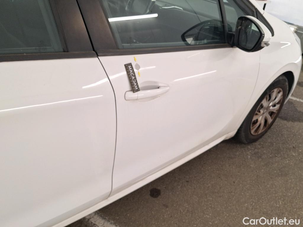  Peugeot  208  Affaire Premium Pack 1.6 HDi 75CV BVM5 E6 #8