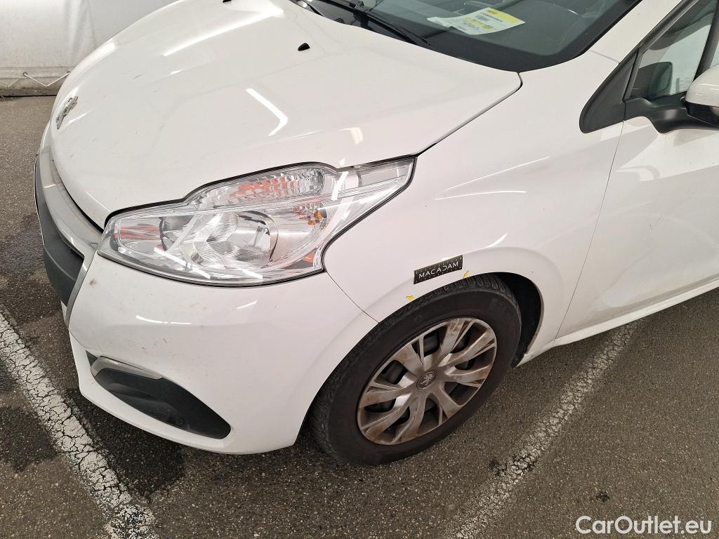  Peugeot  208  Affaire Premium Pack 1.6 HDi 75CV BVM5 E6 #1