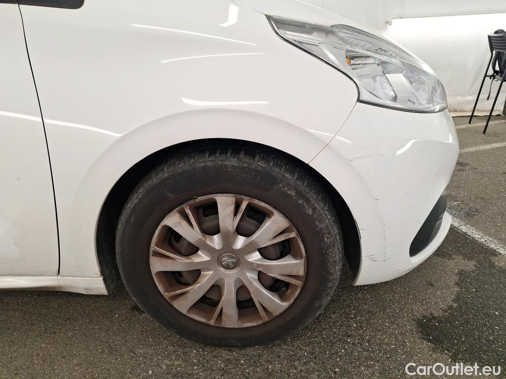  Peugeot  208  Affaire Premium Pack 1.6 HDi 75CV BVM5 E6 #18