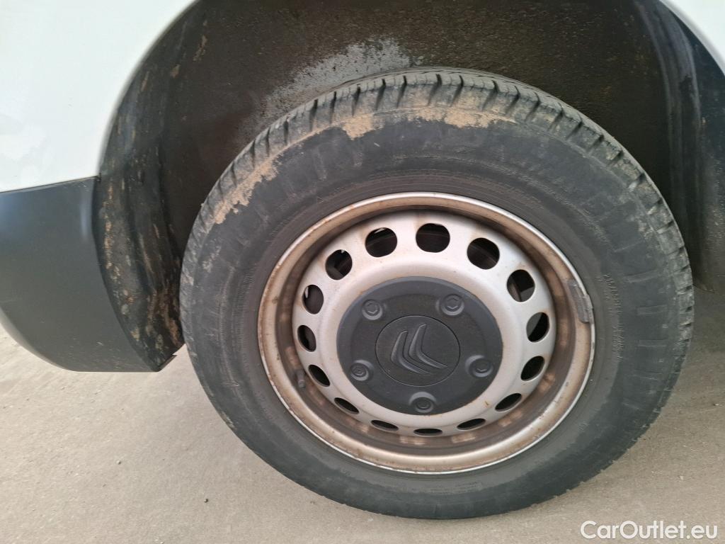  Citroen  Jumpy  Fourgon Club M 2.0 BlueHDi 120CV BVM6 E6dT #40