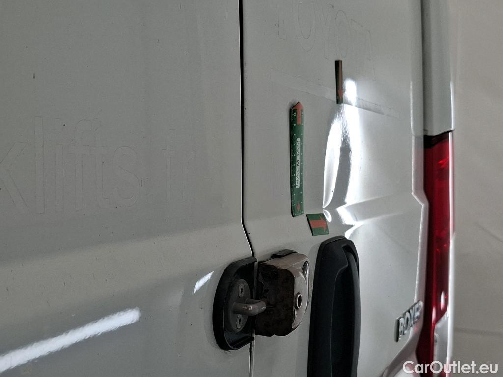  Peugeot  Boxer PEUGEOT  / 2014 / 4P / Fourgon tôlé BlueHDi S&S 140 S&S ASPHALT 333 L2H2 #16