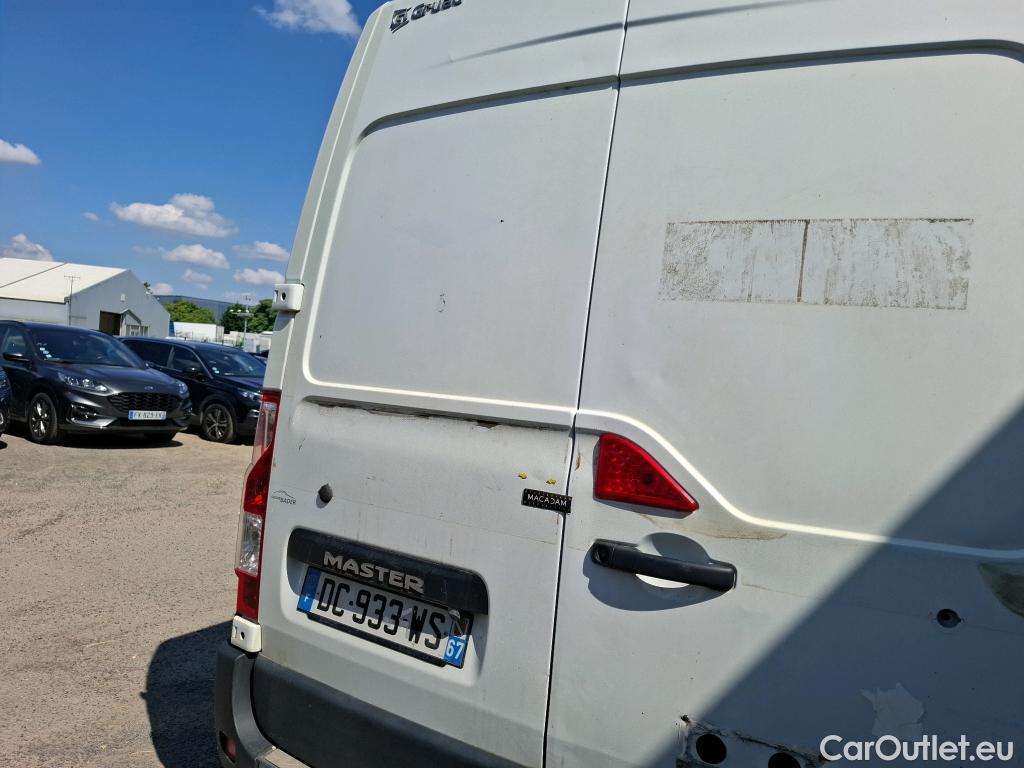  Renault  Master RENAULT  VU 4p Fourgon GD CONFORT 3500 L2H2 Energy dCi 100 #25