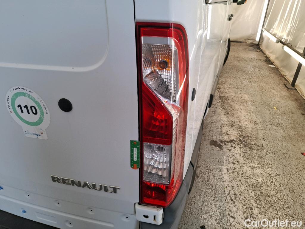  Renault  Master RENAULT  VU 4p Fourgon FG GCf TracF3500 L2H2 Energy dCi135 #28