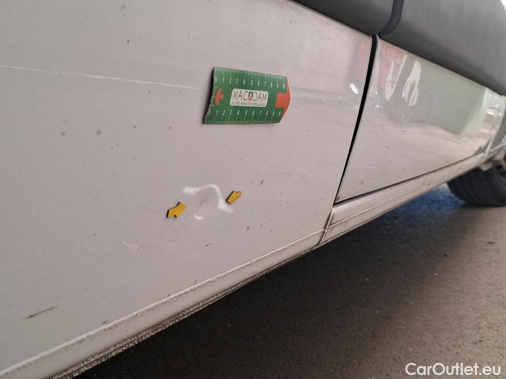  Renault  Master  III Fourgon L3H2 3 5 Grand Confort dCi 135CV BVM6 E6dT #36