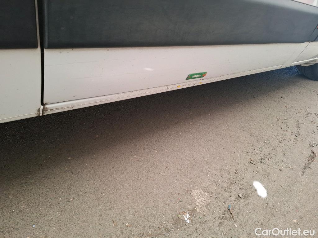  Renault  Master  III Fourgon L3H2 3 5 Grand Confort dCi 135CV BVM6 E6dT #16