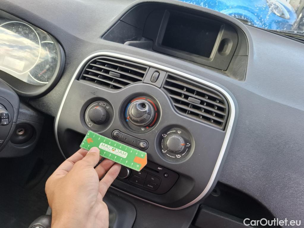  Renault  Kangoo  Express Extra (Série Spéciale) 1.5 dCi 75CV BVM5 E6 #19