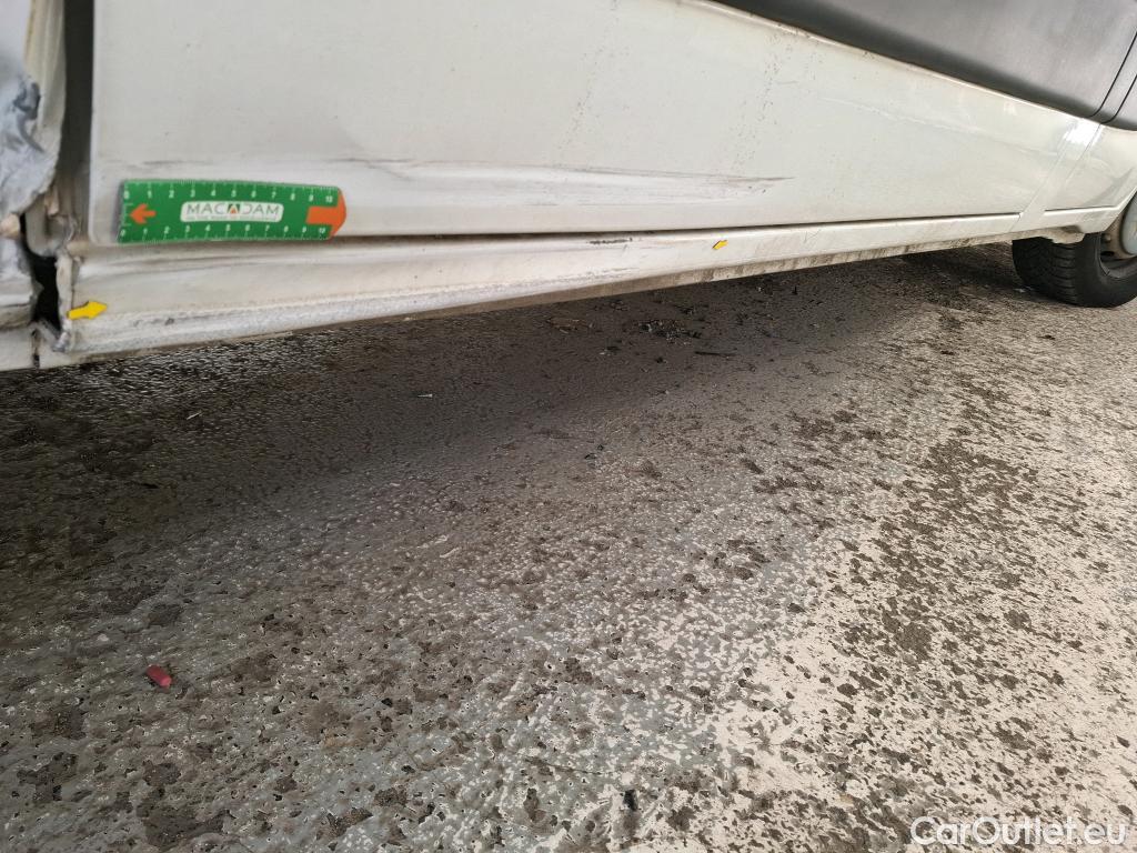  Renault  Master RENAULT  VU 4p Fourgon FG GCf TracF3500 L2H2 Energy dCi135 #15