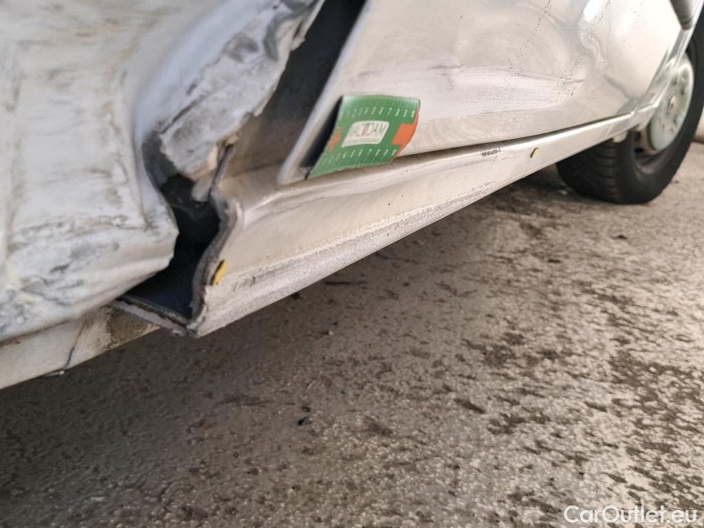  Renault  Master RENAULT  VU 4p Fourgon FG GCf TracF3500 L2H2 Energy dCi135 #16