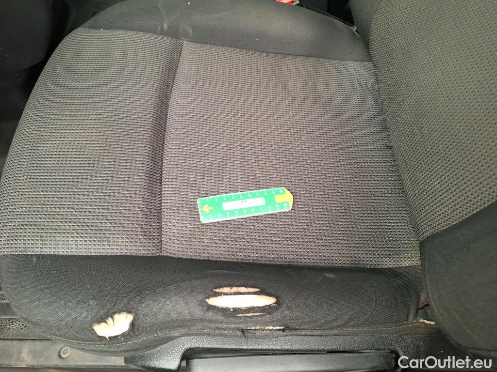  Renault  Master  III Fourgon L3H2 3 5 Grand Confort dCi 135CV BVM6 E6dT #4