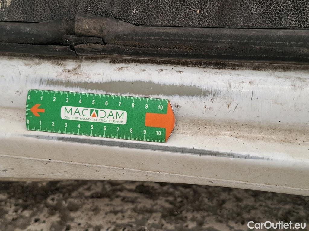  Renault  Master RENAULT  VU 4p Fourgon FG GCf TracF3500 L2H2 Energy dCi135 #38