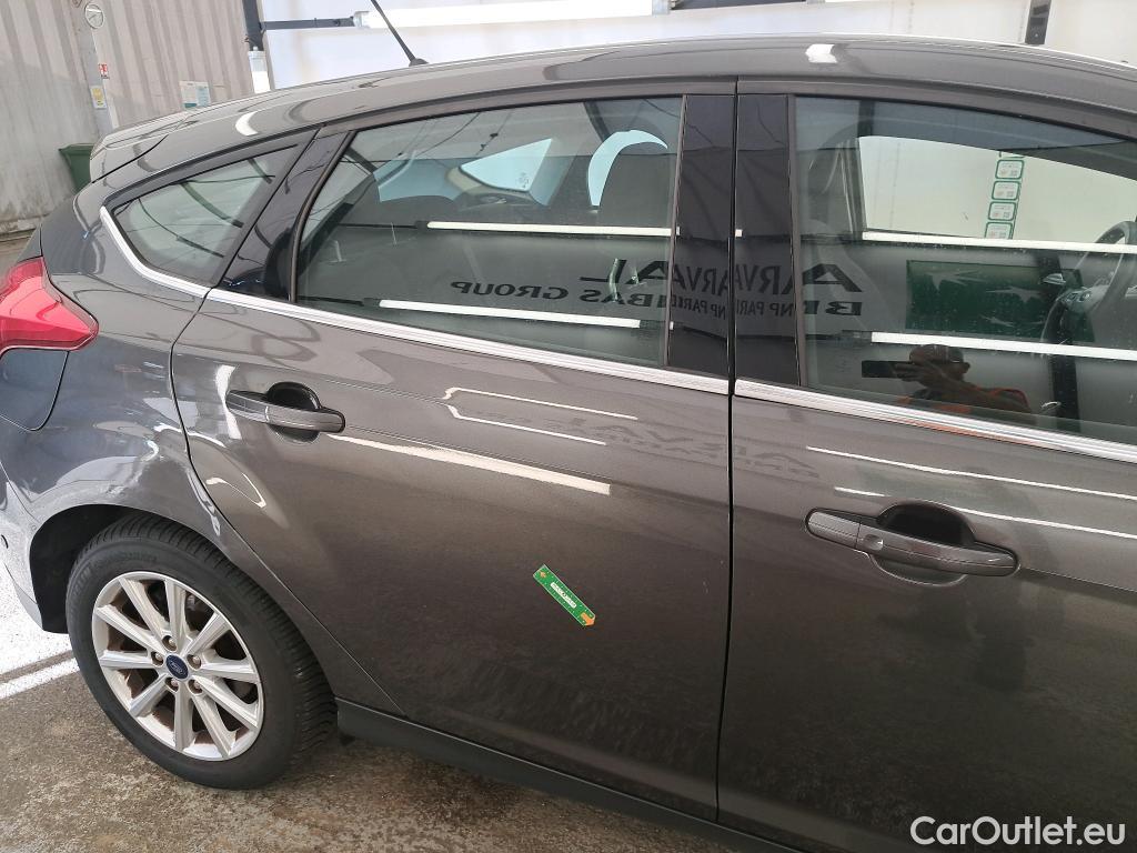  Ford  Focus  Berline Titanium 1.0 EcoBoost 125CV BVM6 E6 #7