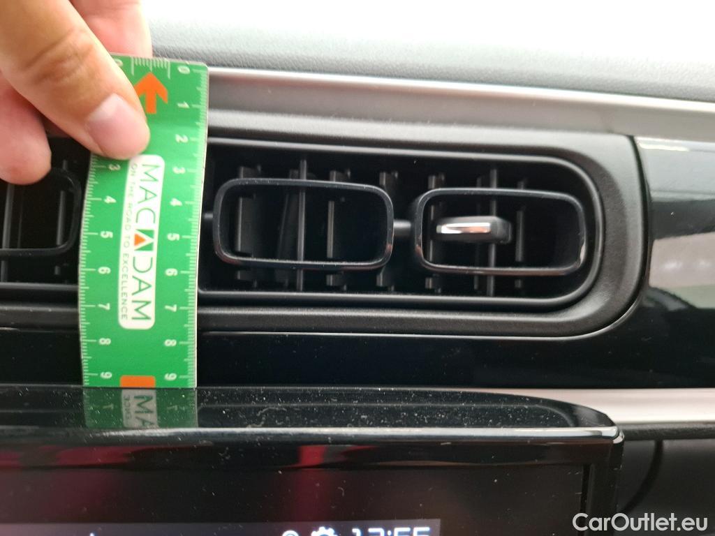  Citroen  C3  Plus 1.2 PureTech 80CV BVM5 6E #1