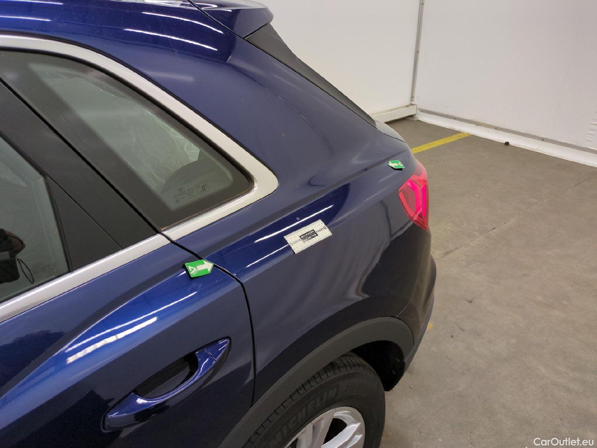  Audi  Q3  45 TFSI e Business Line 1.4 TFSI 245CV BVA6 E6d #25