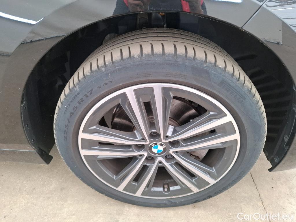 Bmw  Serie 1 BMW Série 1 2019 5P Berline 116i DKG7 Business Design #8