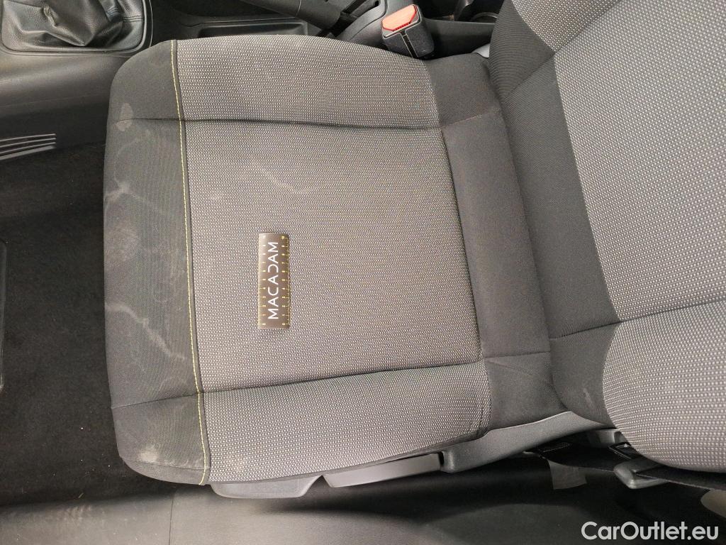  Citroen  C3  Live 1.2 PureTech 70CV BVM5 E6dT #24