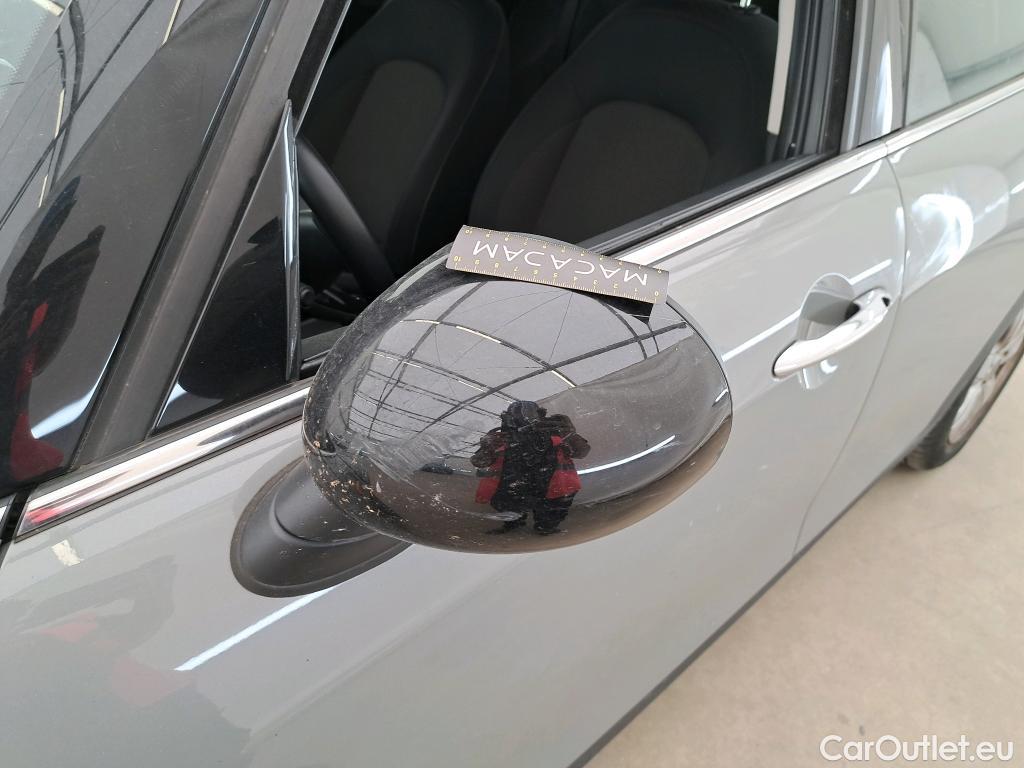  Mini  Cooper MINI Mini / 2014 / 5P / Berline  D 116 ch #65