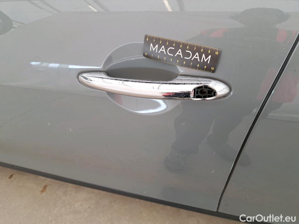  Mini  Cooper MINI Mini / 2014 / 5P / Berline  D 116 ch #28