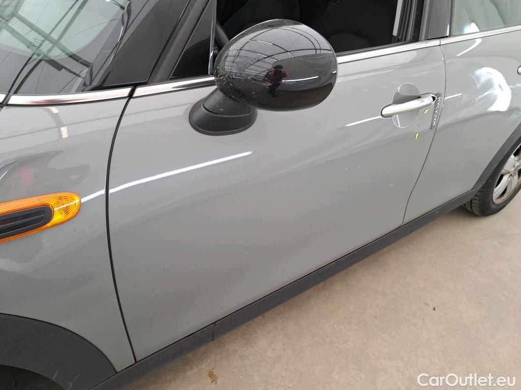  Mini  Cooper MINI Mini / 2014 / 5P / Berline  D 116 ch #24