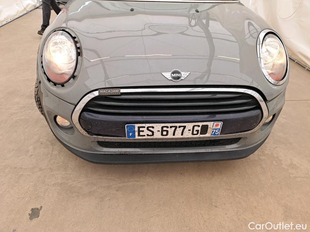  Mini  Cooper MINI Mini / 2014 / 5P / Berline  D 116 ch #63
