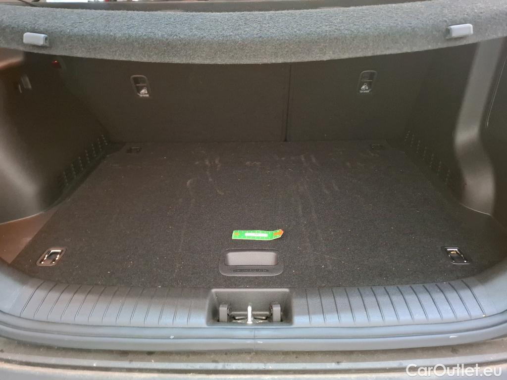  Hyundai  Konna HYUNDAI Kona / 2020 / 5P / SUV 1.6 HYBRID 141 BUSINESS HEV #7