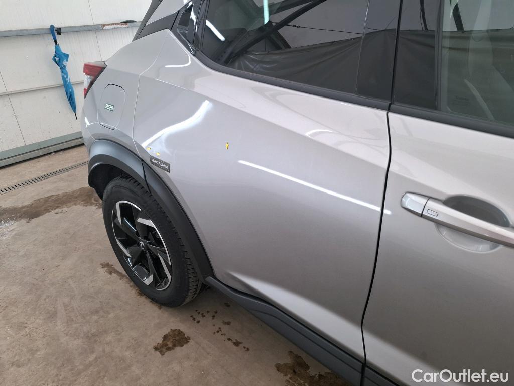  Nissan  Juke NISSAN  2019 5P Crossover Hybrid 143 Business #44