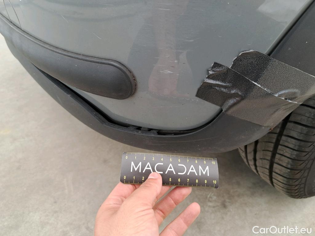  Mini  Cooper MINI Mini / 2014 / 5P / Berline  D 116 ch #69
