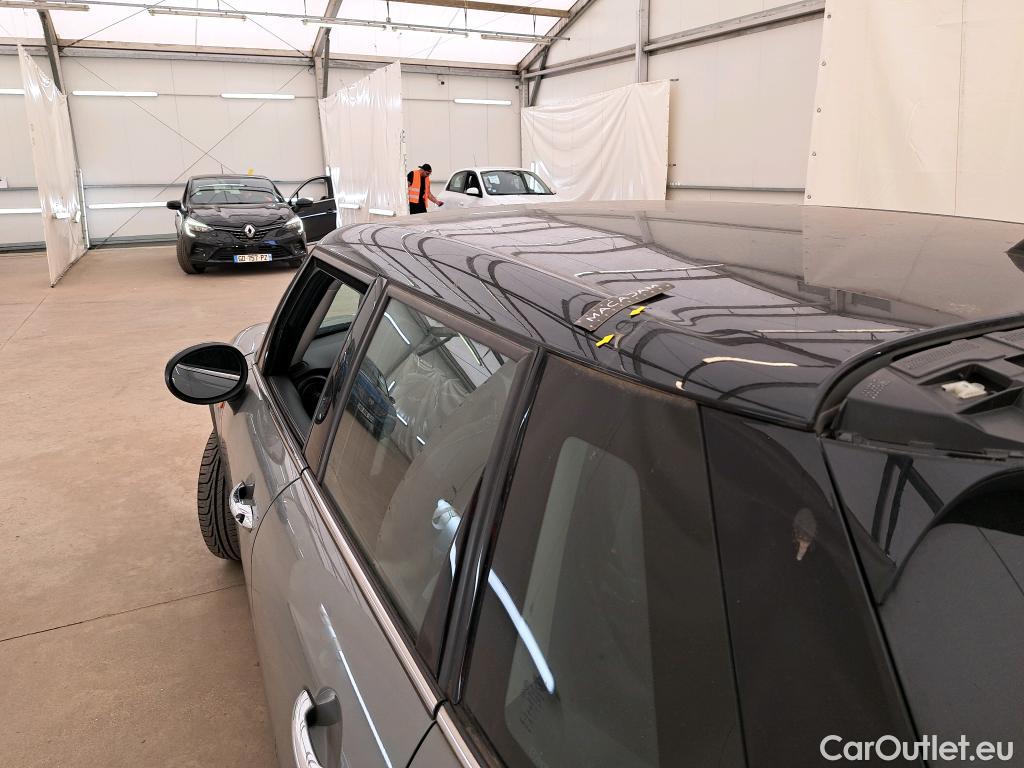  Mini  Cooper MINI Mini / 2014 / 5P / Berline  D 116 ch #46