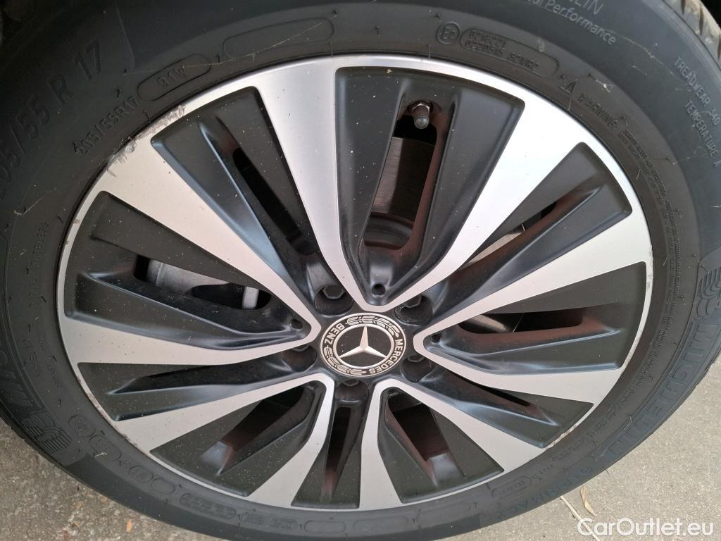  Mercedes  A-Klasse MERCEDES-BENZ Classe A Compact / 2018 / 5P / Berline A 250 e Business Line 8G-DCT #5