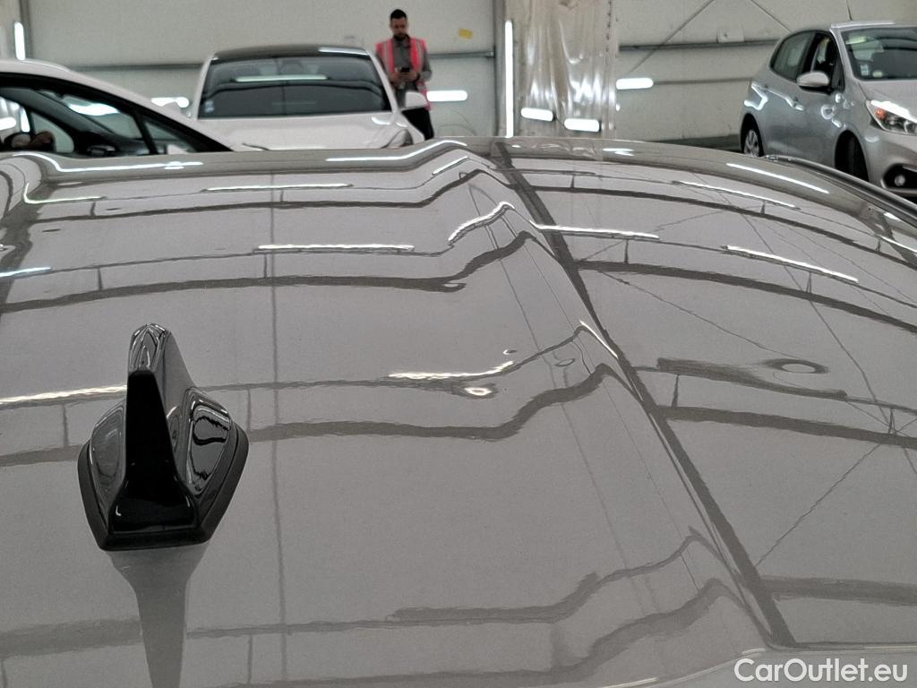  Nissan  Juke NISSAN  2019 5P Crossover Hybrid 143 Business #7