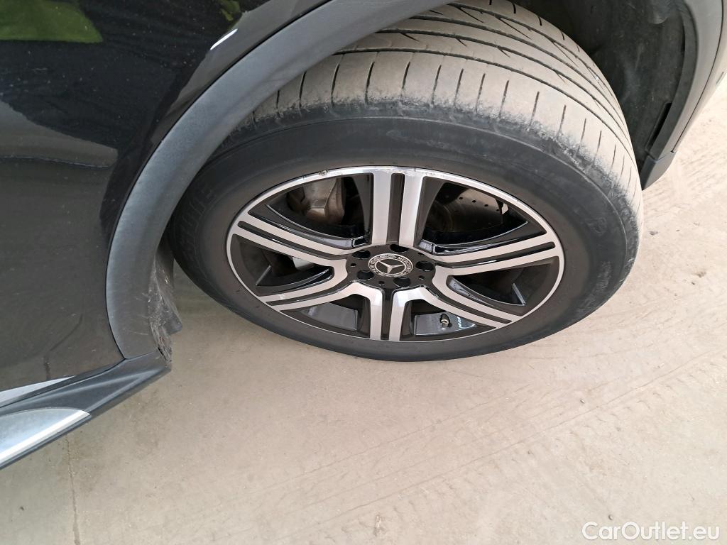  Mercedes  G-Klasee MERCEDES-BENZ GLC / 2019 / 5P / SUV GLC 300 e Business Line 4Matic #41
